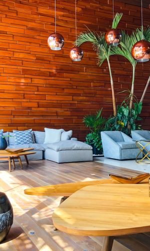 Lobby con Recepción